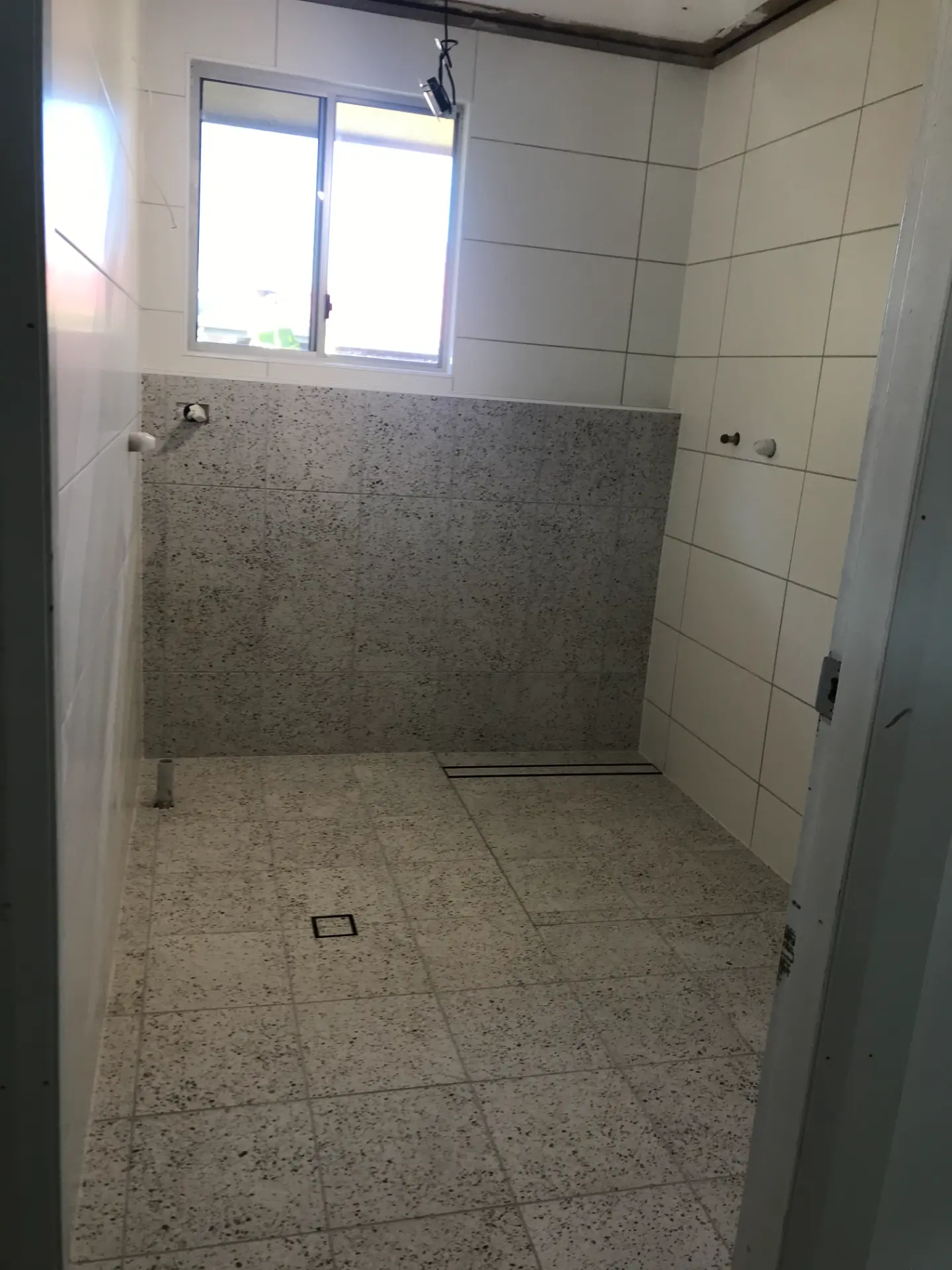 Bathroom tiling and waterproofing project by Lay My Tiles in Coffs Harbour — photo 13