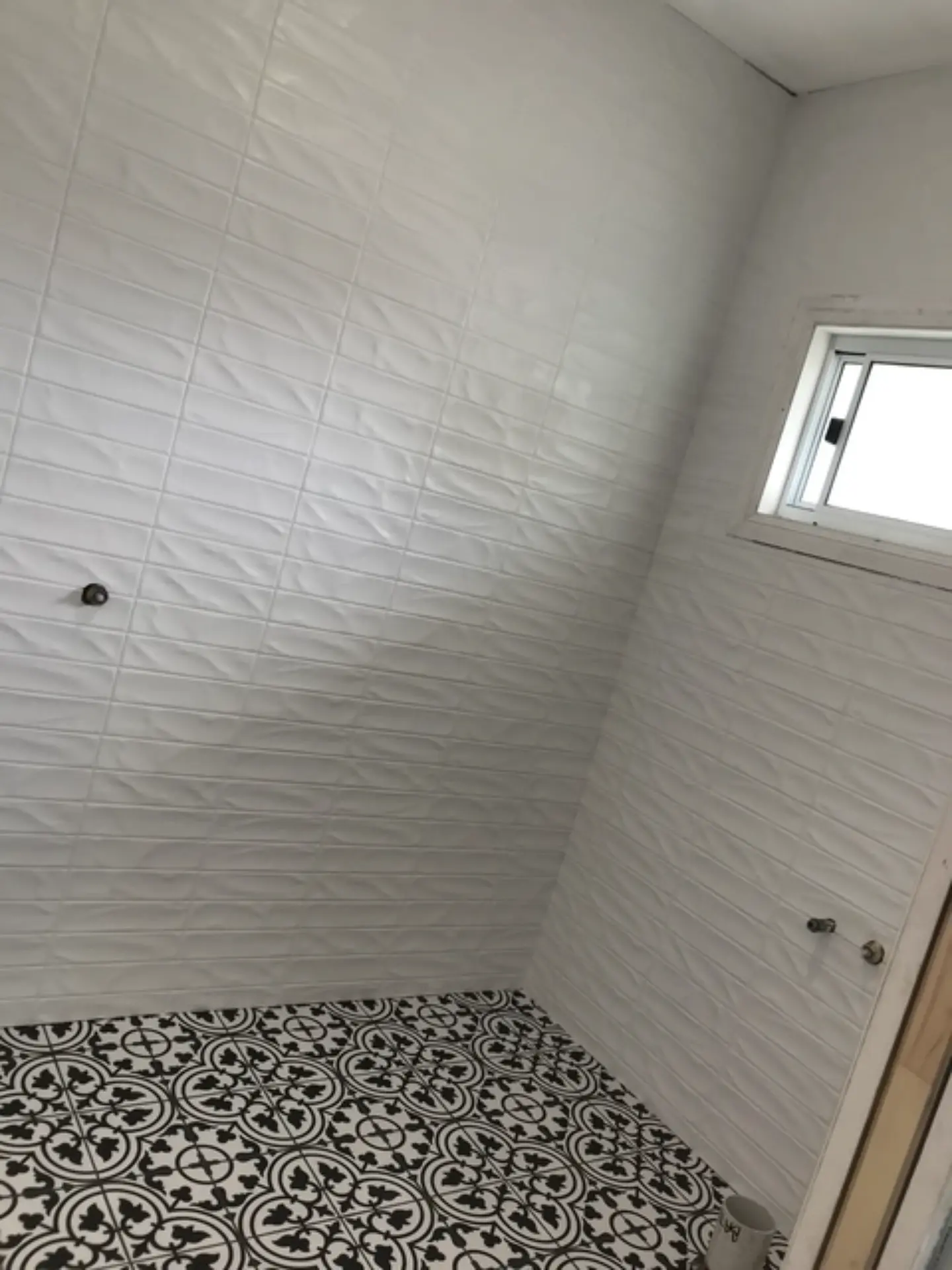 Bathroom tiling and waterproofing project by Lay My Tiles in Coffs Harbour — photo 30
