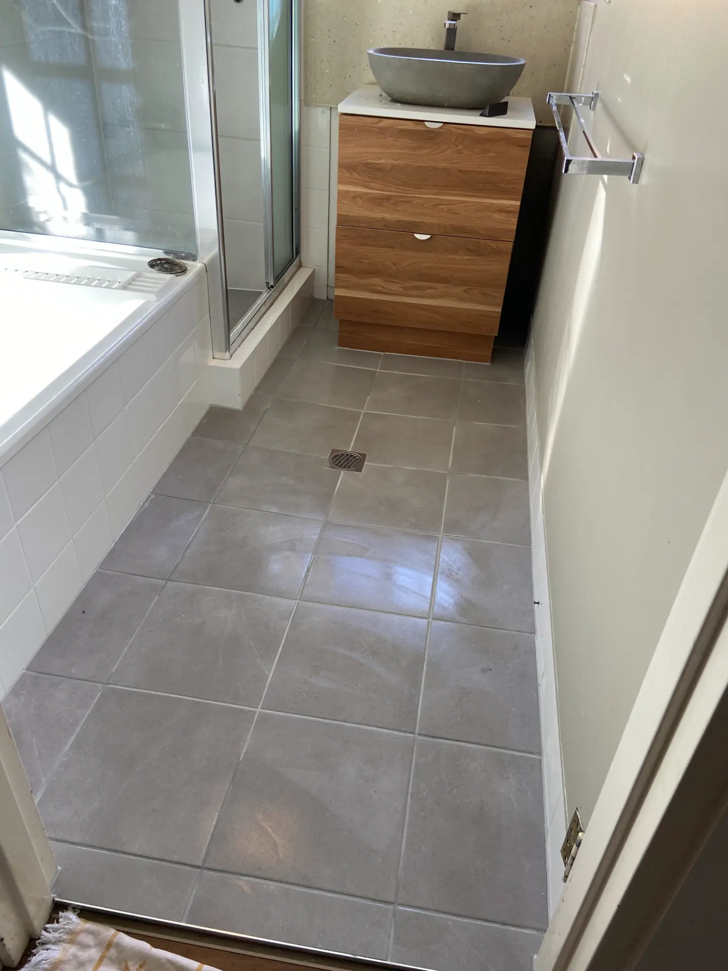 Bathroom tiling and waterproofing project by Lay My Tiles in Coffs Harbour — photo 6