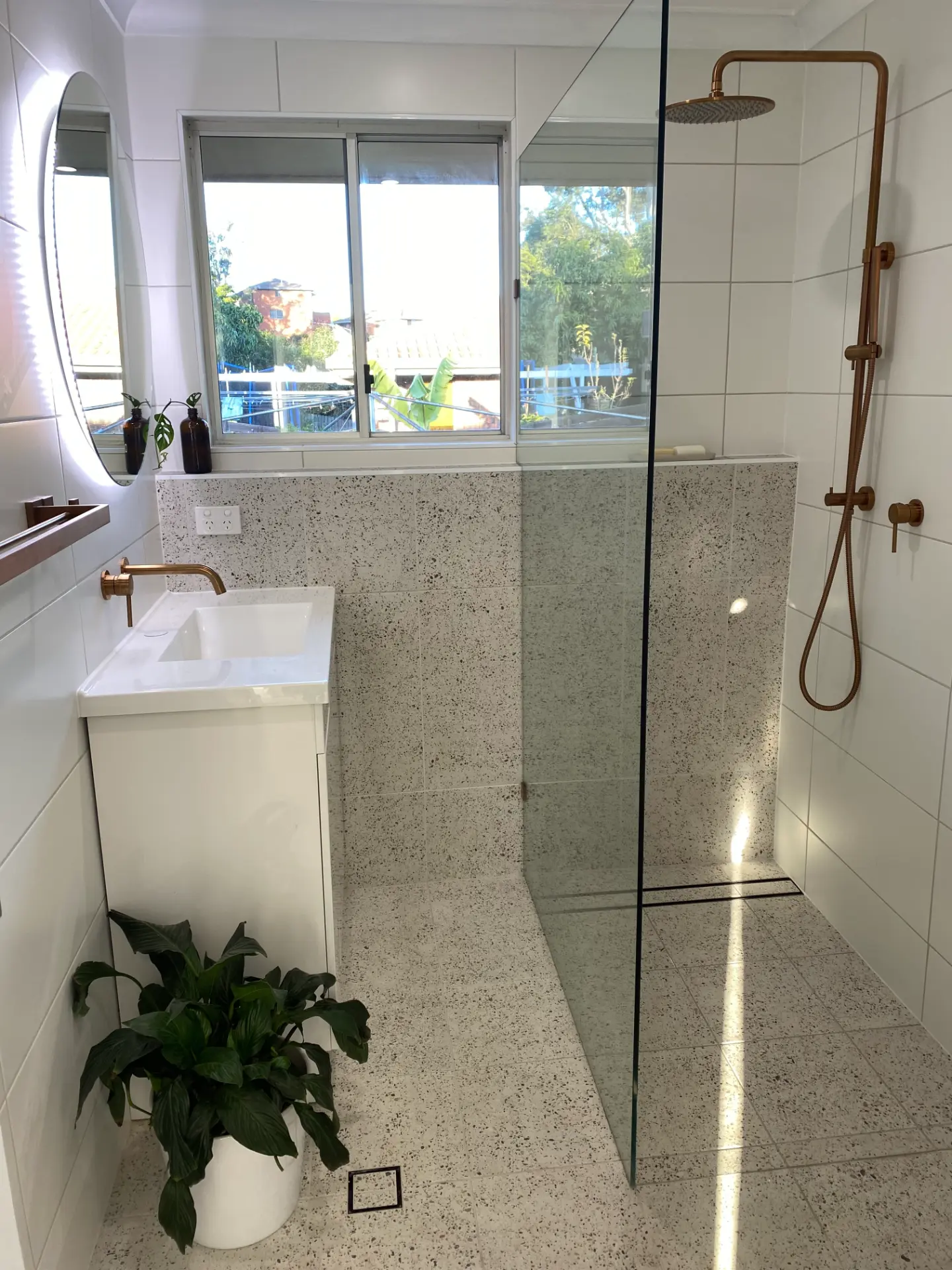 Bathroom tiling and waterproofing project by Lay My Tiles in Coffs Harbour — photo 20