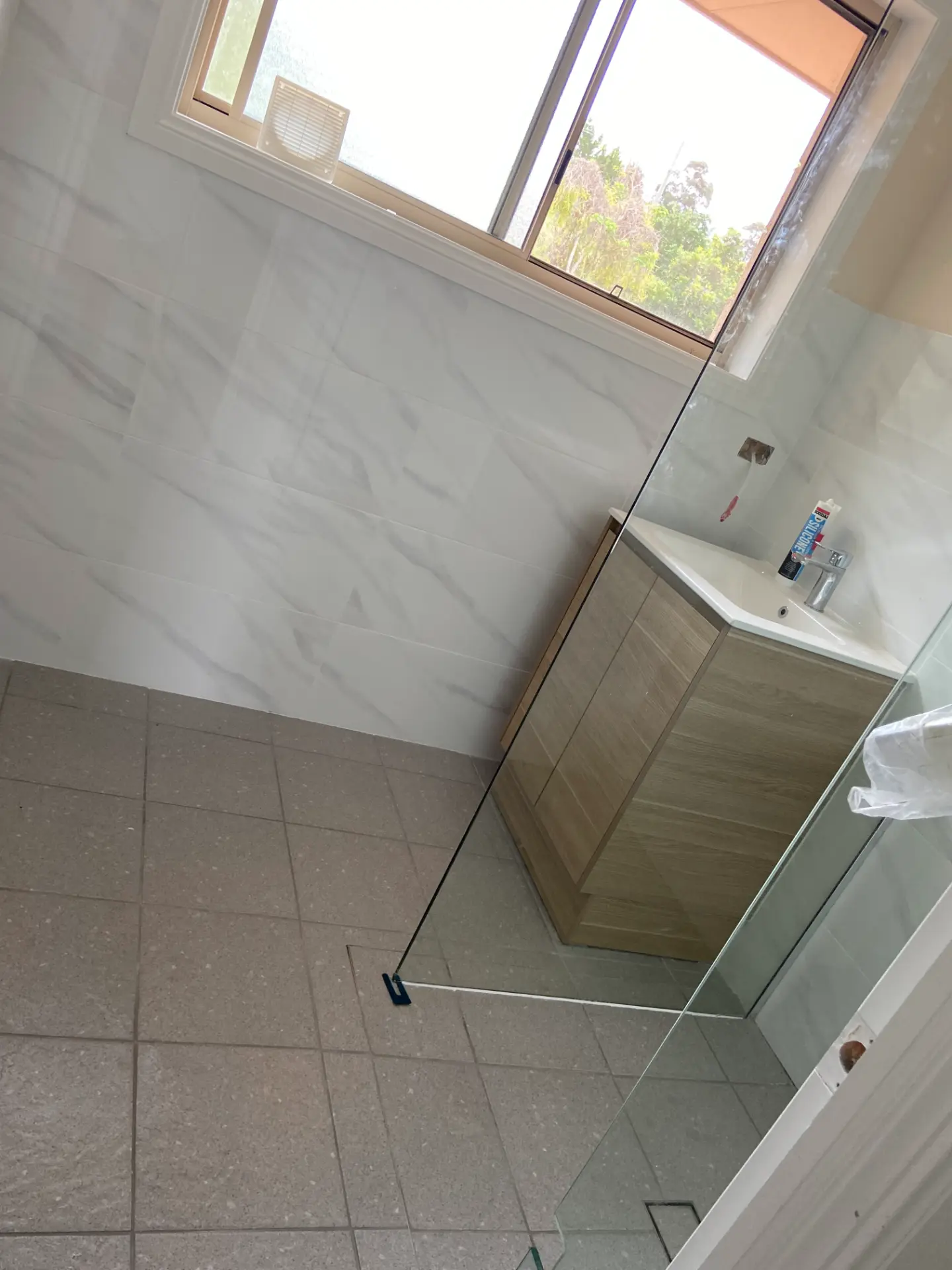 Bathroom tiling and waterproofing project by Lay My Tiles in Coffs Harbour — photo 25