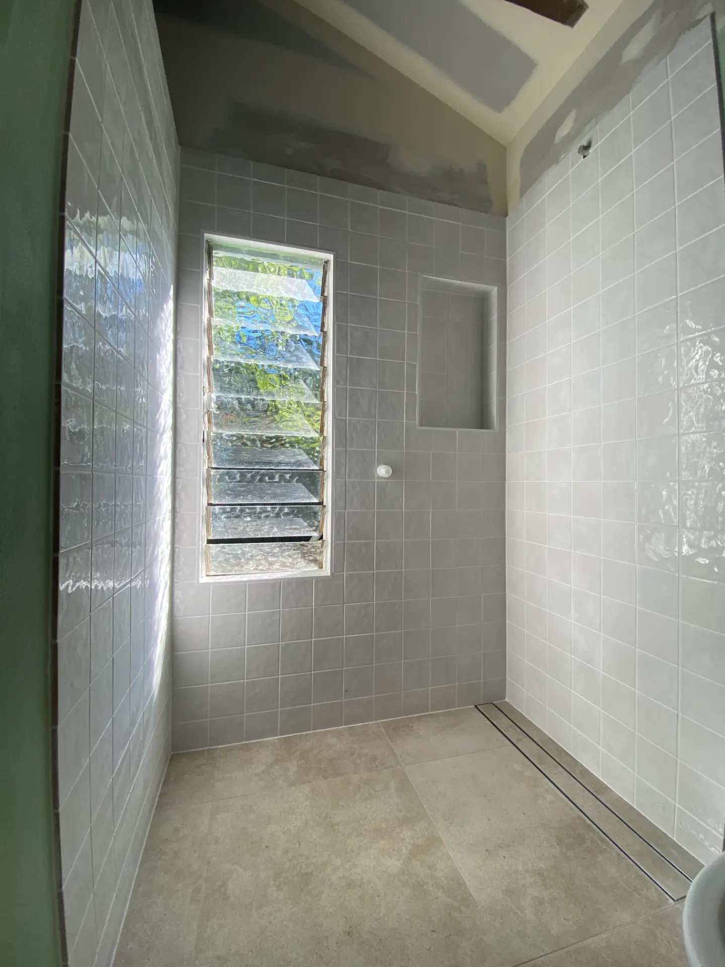 Bathroom tiling and waterproofing project by Lay My Tiles in Coffs Harbour — photo 17
